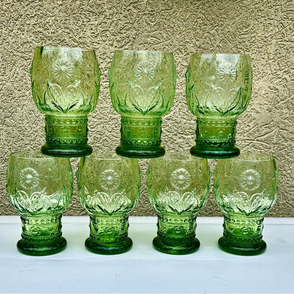Anthropologie Retired GREEN HELIANTHUS Glasses - Set of 7 - Picture 7 of 7